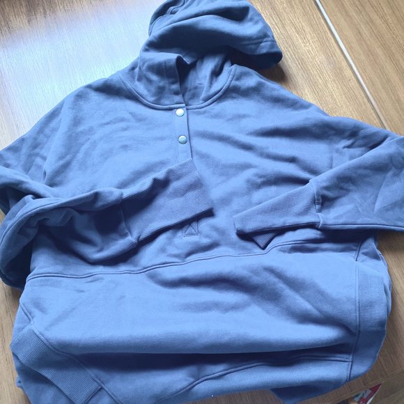 Button-up Hoodie Sweatshirt - Women's - Sz XL - Picture 1 of 4